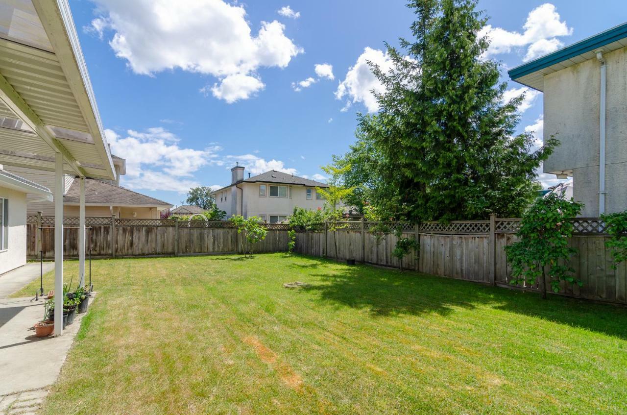 3 Private, Spacious, Bright Rooms In A Gorgeous House New Westminster Exterior photo